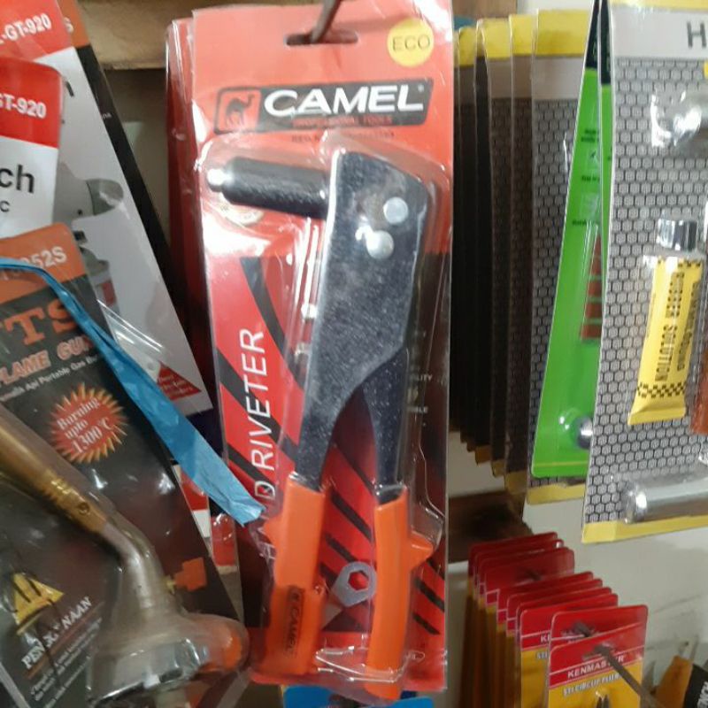 Tang rivet Camel