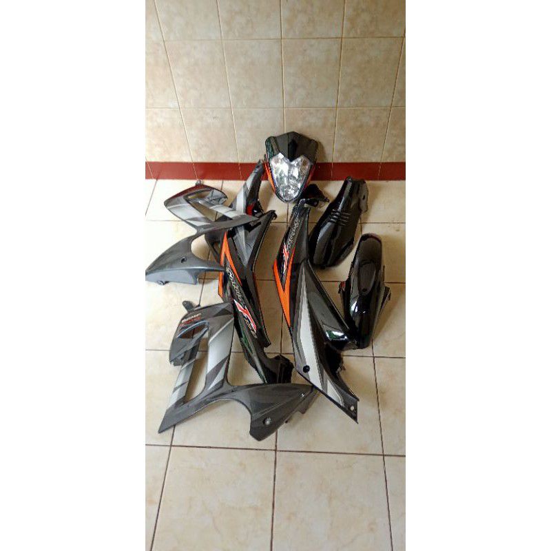 Cover body fullset plus striping Satria f fu CBU old lama 2006 2007 abu hitam kualitas terjamin baha