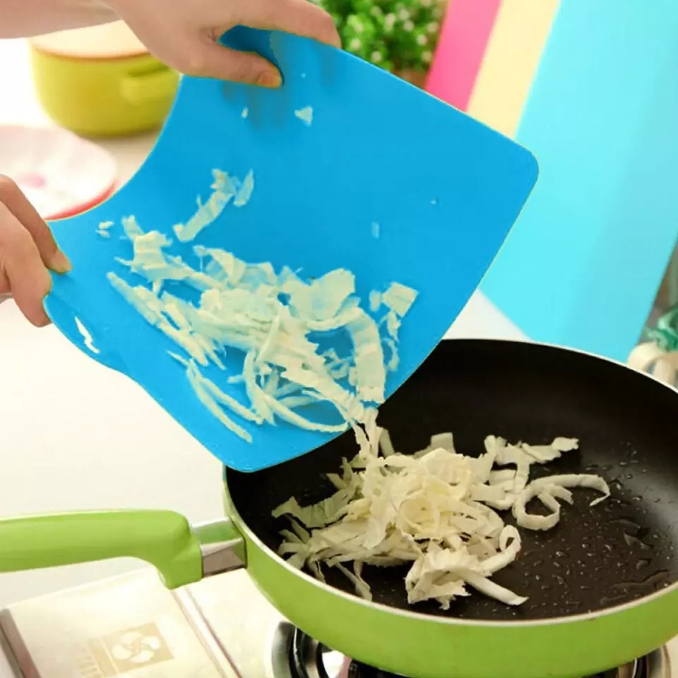 Talenan Plastik Papan Alas Memotong Sayuran Buah Aksesoris Dapur