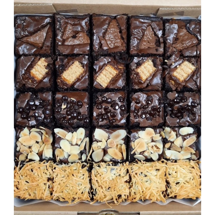 

Fudgy Brownies/Brownies sekat by kiano’s kitchen