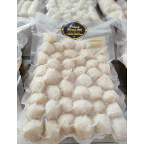 

BAKSO IKAN TENGGIRI PREMIUM,HOME MADE,40 PCS