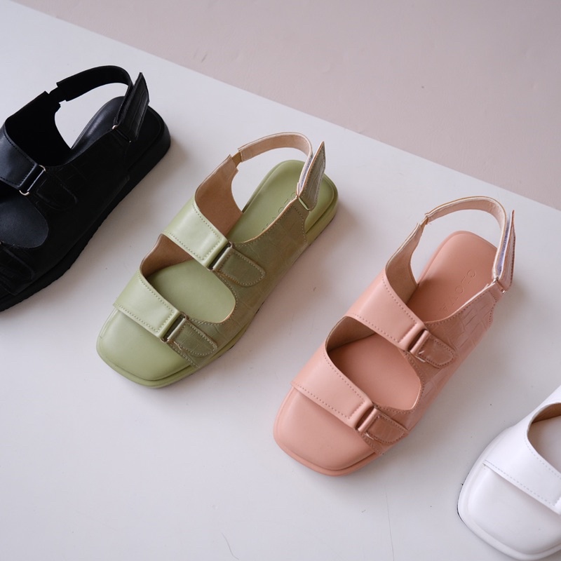 Winola Platform Sandal - Sandal Wanita Terbaru