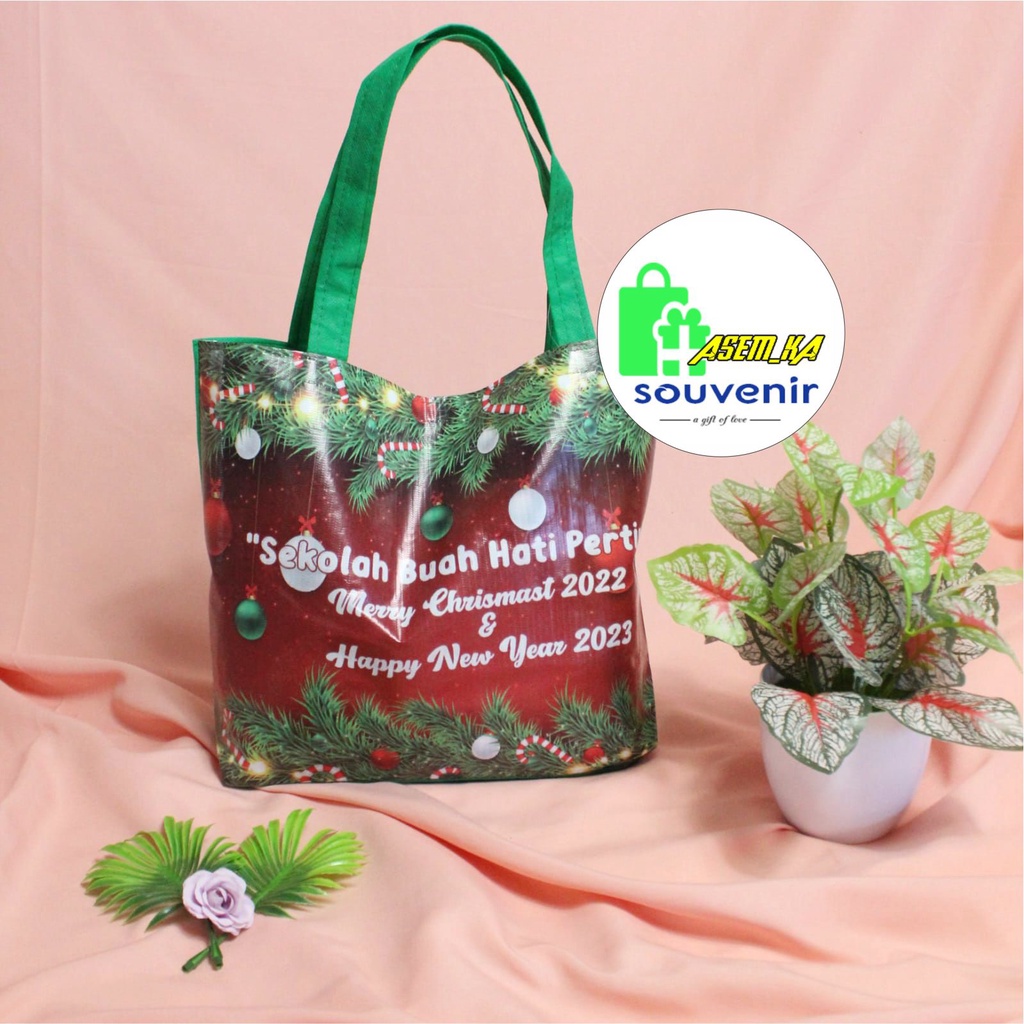 

TAS GOODIE BAG KADO ULTAH ANAK CUSTOM TRAPESIUM JUMBO UK P35 x L27-TEBAL