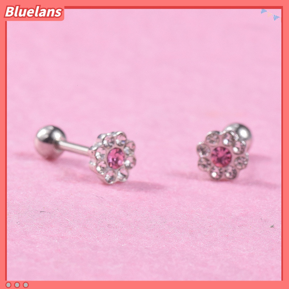 1pc Anting Stud Cubic Zirconia Bentuk Bunga Untuk Wanita