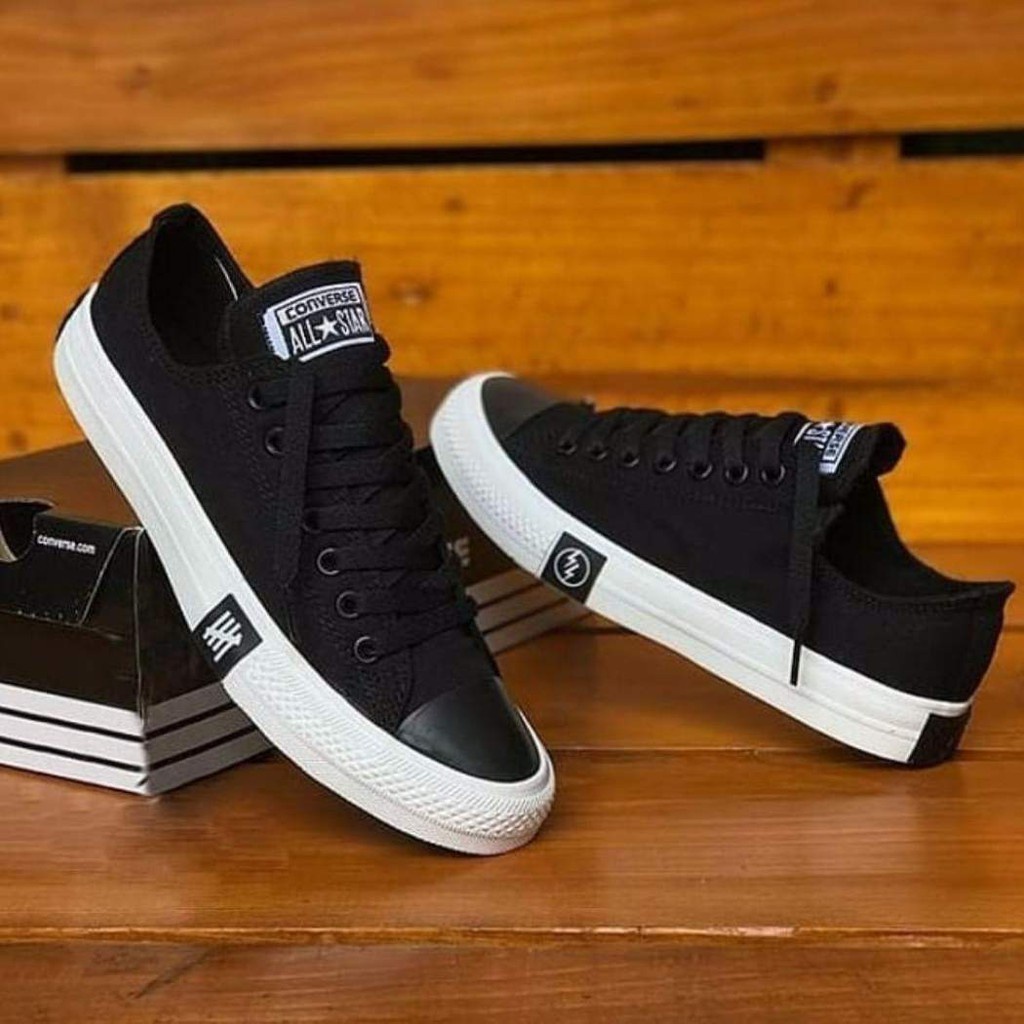 (READY ) SEPATU CONVERS PETIR PENDEK x UNDEFEATED LOW | IMPORT VIETNAM I SEPATU PRIA D I SAN WANITAEPATU CASUAL