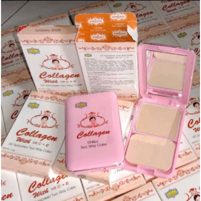 Dhilisa Two Way Cake Bedak Padat Collagen Vitamin C + E