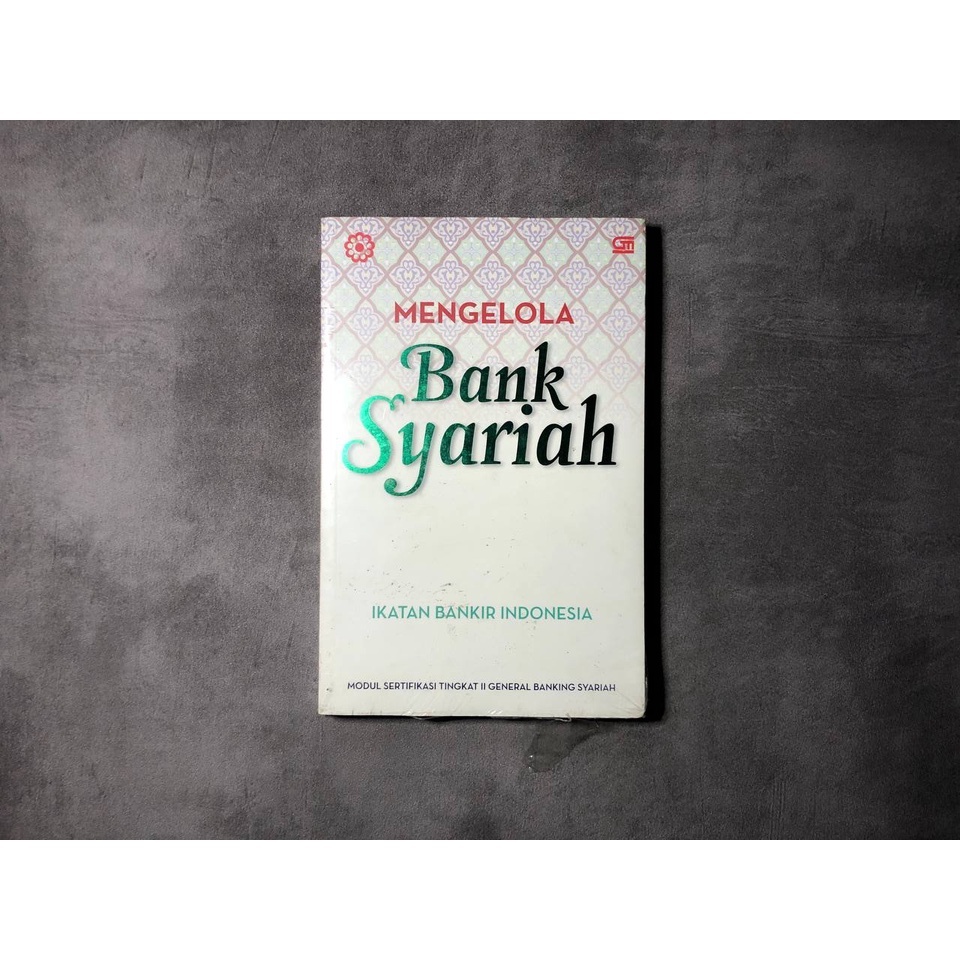 Buku Mengelola Bank Syariah