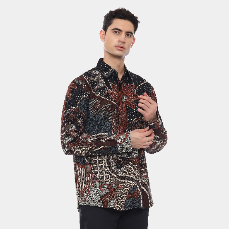 Batik Pria Kemeja Panjang Slim Surya - Naira Batik