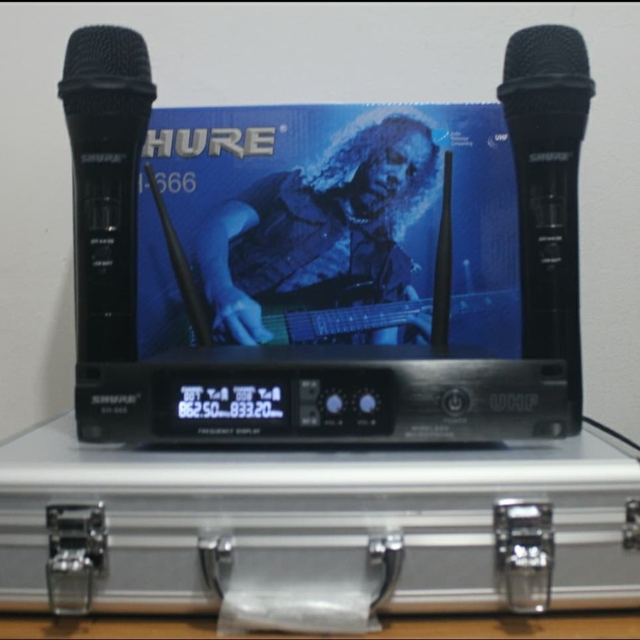 Mic Wireless Shure SH 666 / SH666 / SH-666 FREE HARDCASE GRADE A