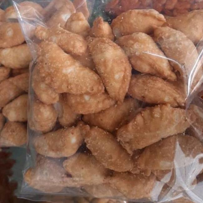 

GRATIS ONGKIR✅PASTEL ISI ABON RENYAH BERAT 1 KG|KD4