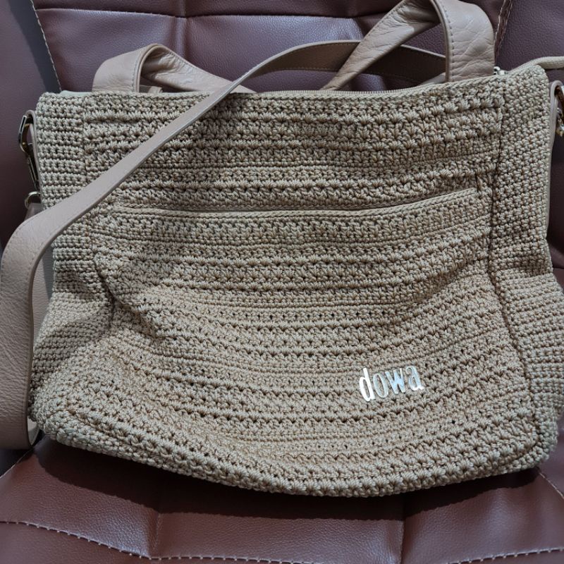 Tas Selempang DOWA preloved
