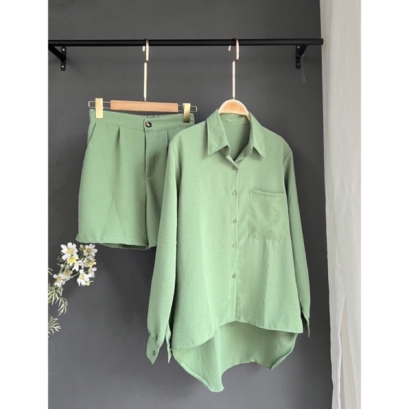 Setelan Kringkel Airflow Kemeja Dan Celana Pendek Wanita Korea / one set