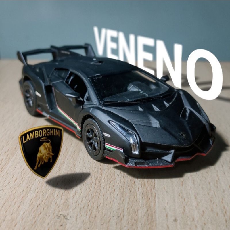 Diecast Kinsmart Lamborghini Veneno Bekas 1:36