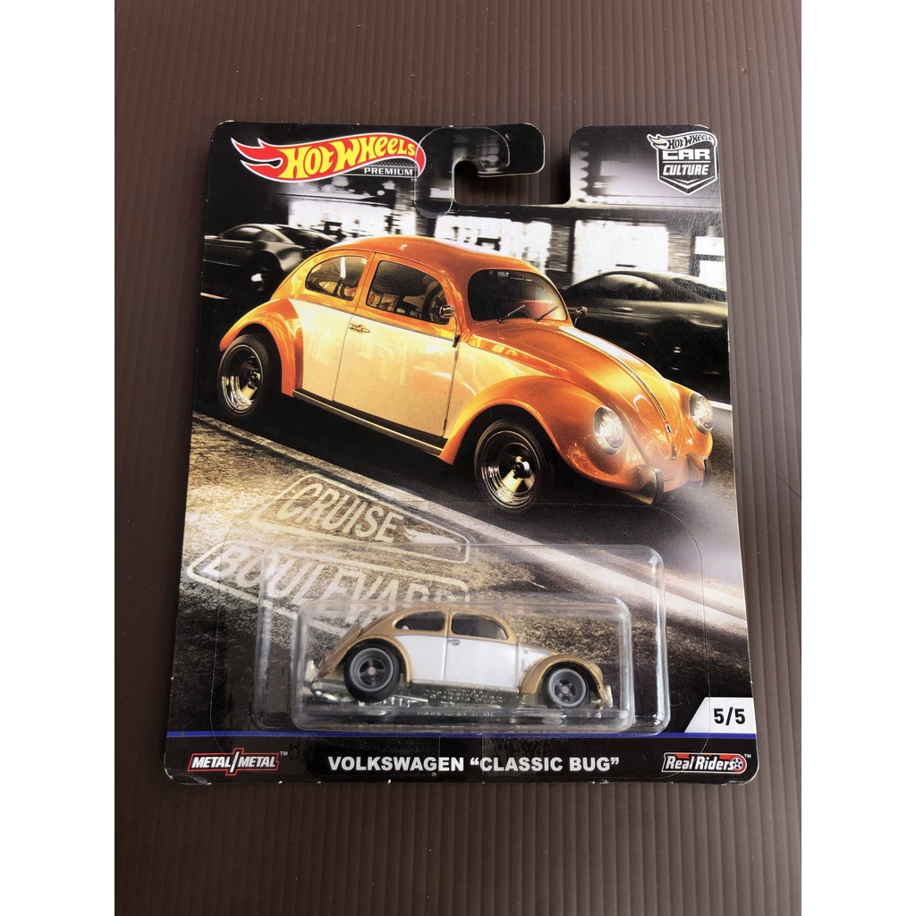 Hot Wheels Premium Volkswagen Classic Bug (Ban Karet)
