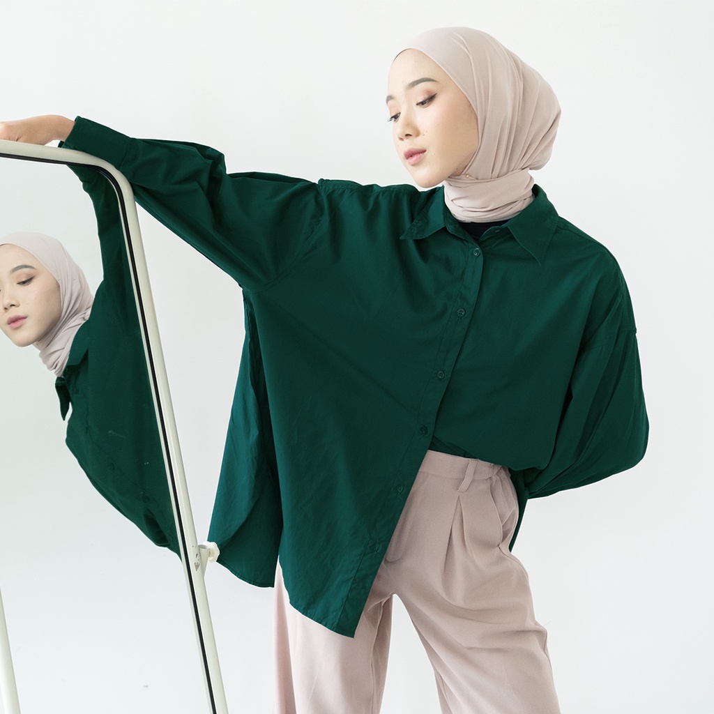 Oversized Poplin Shirt by Bajubojo | kemeja wanita | kemeja oversize