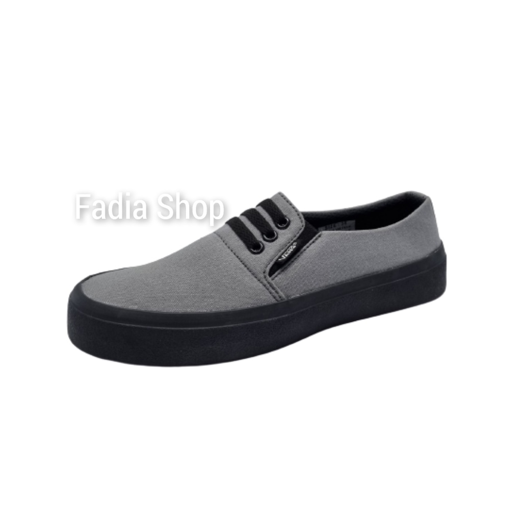 SEPATU SLIP ON WANITA 010 ABU HITAM.SEPATU SLIP ON PRIA.SEPATU PRIA DAN WANITA..SEPATU KERJA.SEPATU SANTAI