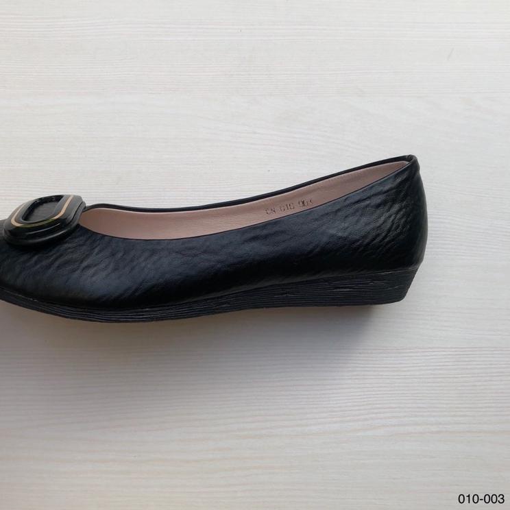 Shoes Sepatu 010-003 {GD.31Oc22в}