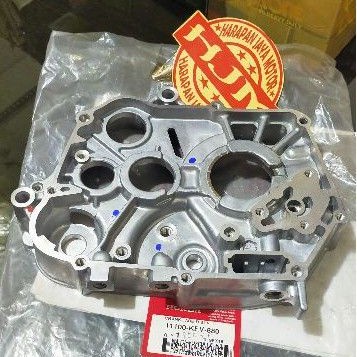 CRANKCASE KRENGKES KANAN BAK MESIN TENGAH SUPRA X FIT LAMA FIT NEW REVO 100 GRAND LEGENDA HONDA WIN