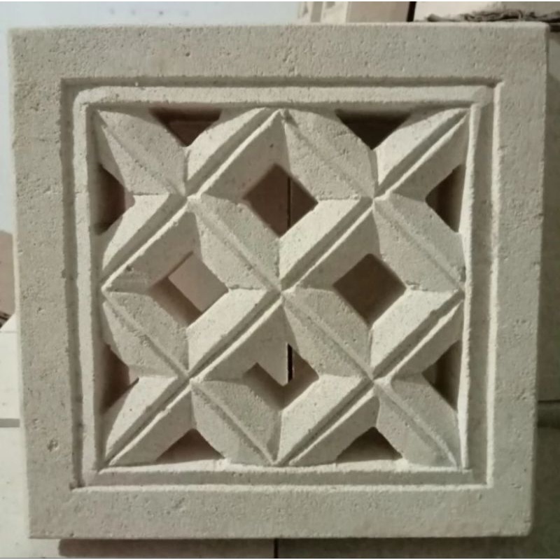 Loster batu ukir  20X20