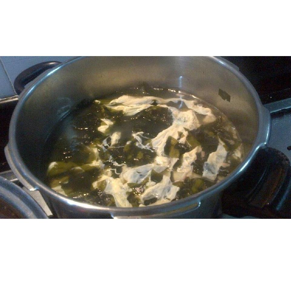 

Kilat Hemat--Ci Chai / Zi Cai /Rumput Laut /Dried Seaweed @50 grm