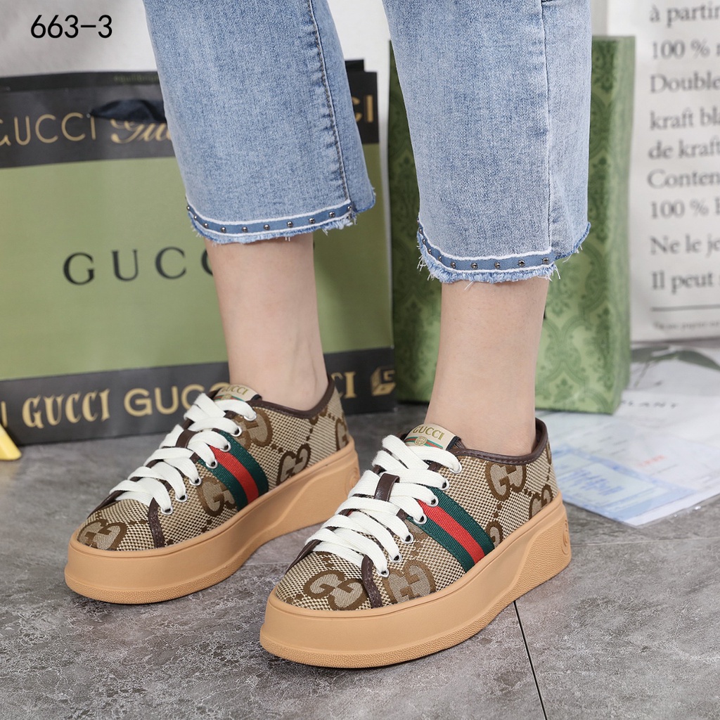 GC  GG Jumbo Canvas Sneakers 663-3