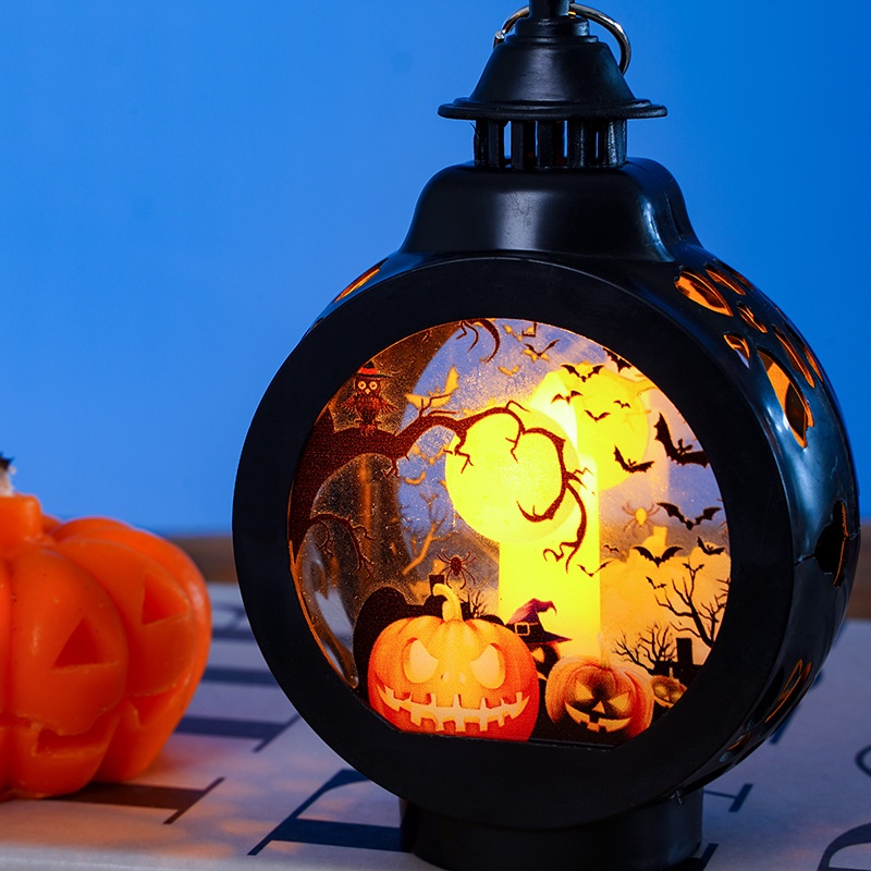 Lampu Lentera Gantung Tenaga Baterai Bentuk Labu / Penyihir / Tengkorak Untuk Dekorasi Halloween