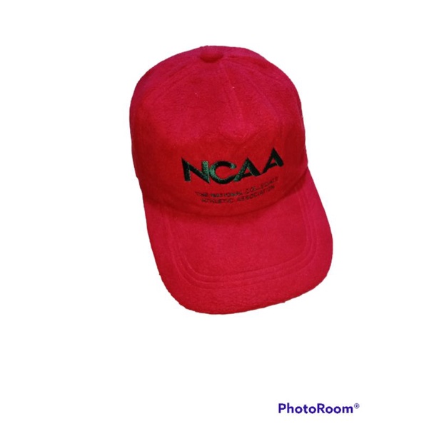 topi vintage ncaa