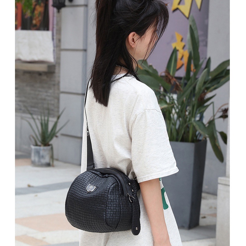 TAS SELEMPANG WANITA KOREA KULIT HITAM MILLSA PREMIUM TA663B5 SLING KEKINIAN BAG IMPORT CEWEK MURAH BRANDED BATAM REMAJA FASHION SIMPLE CASUAL