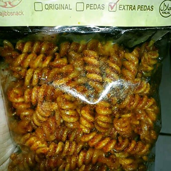 

Yang dinanti--Makaroni bantat/Uril 1pak isi 32 pcs(bisa campur)