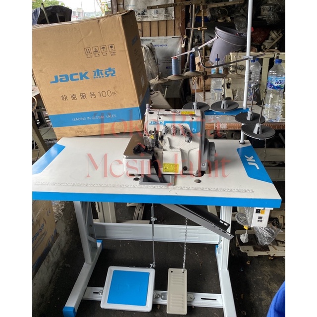 satu set mesin obras benang 4 Jack E3-4