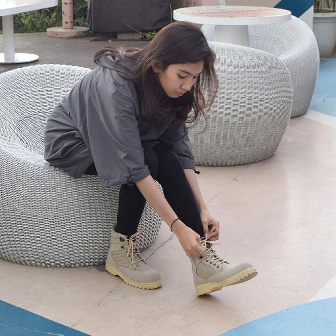 Sepatu Boots Safety Wanita Azcost Tactical Kulit Suede