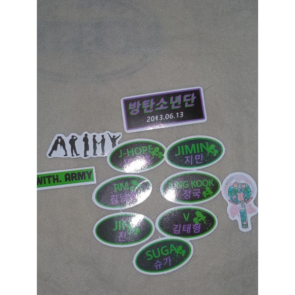 

stiker BTS