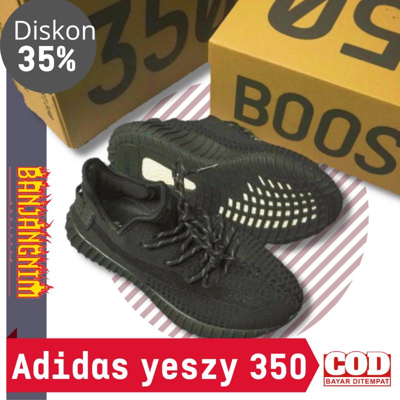 Sepatu Pria Adidas Yezzy Yeezy Boost 350 v2 All Black