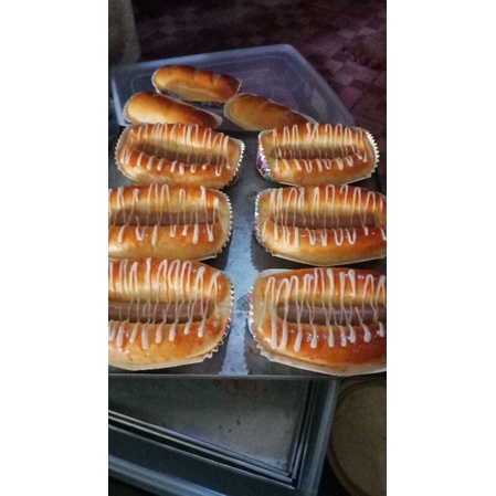 

Roti sosis fresh from oven