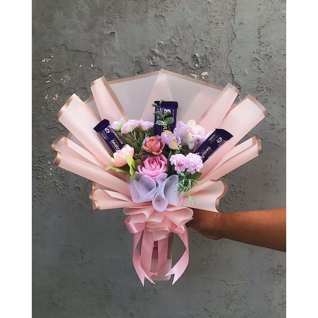 

BUCKET SNACK / BOUQUET COKLAT / BUCKET MURAH / BUCKET WISUDA / BUCKET GRADUATION