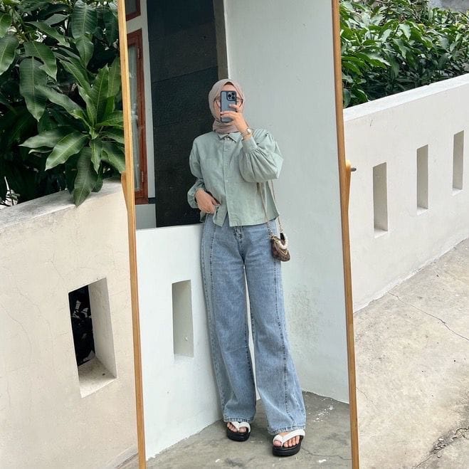 BEFAST - ZEC OOTD Blouse Crincle DELION / Ruvin Crincle Oversize Crop Shirt / Hem Polos Formal / Outfit Wanita Hijab / Kemeja Lengan Panjang Terlaris / Hem Termura / Pakaian Kekinian Remaja ABG / Kemeja Crop Wanita Keluaran terbaru / Fashion Casual Wanita