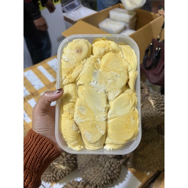 

Paket Usaha Durian Kupas Padang Pesisir