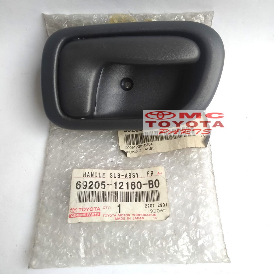 Handle Gagang Pegangan Pintu Dalam Depan Kanan Corolla AE111 69205-12160-B0