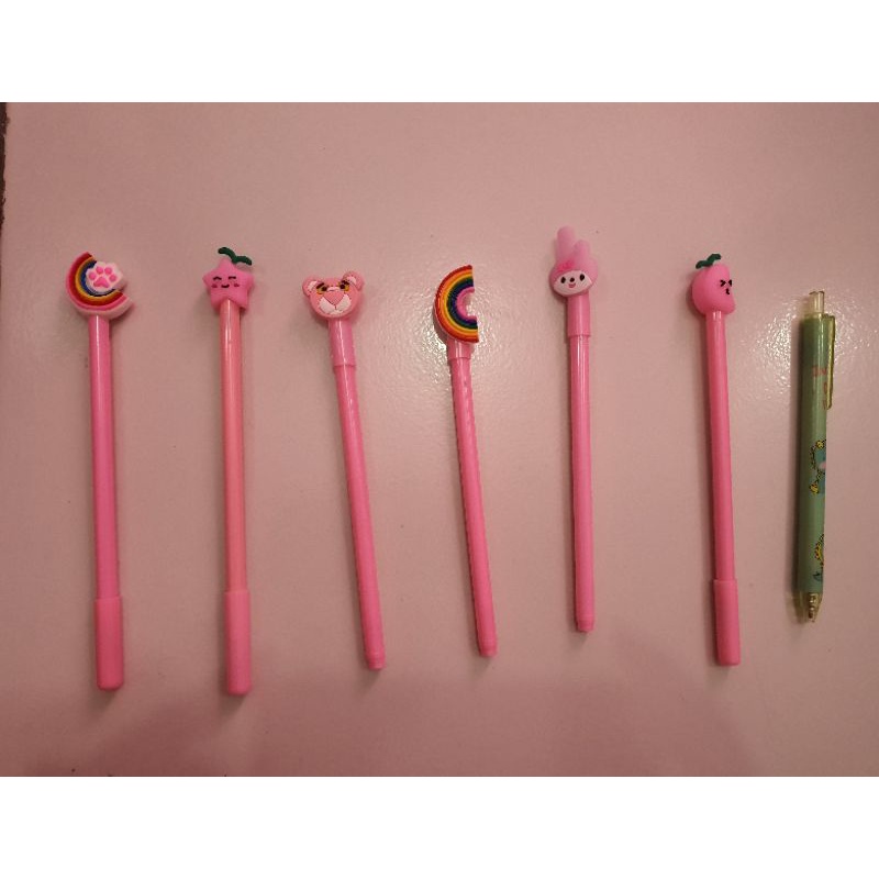 

pulpen/pena gel karakter