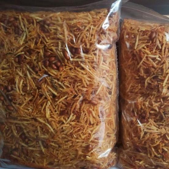 

Kirim langsung kering kentang Mustofa asli kentang 500 gr HALAL 1/2 kilo enak,pedas,gurih 7IH