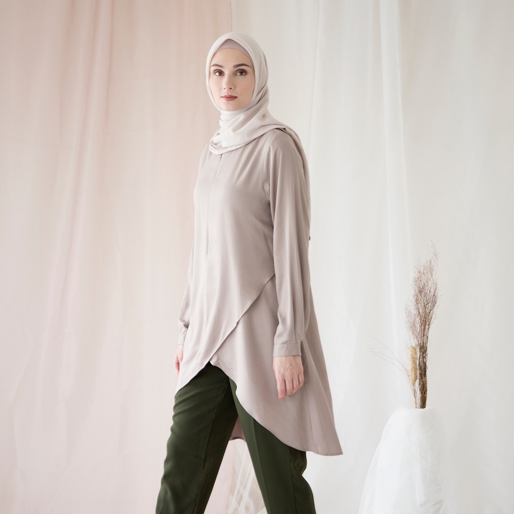 Karuna by Aska Label - Tunik wanita panjang rayon lengan panjang busui friendly dengan hem tulip