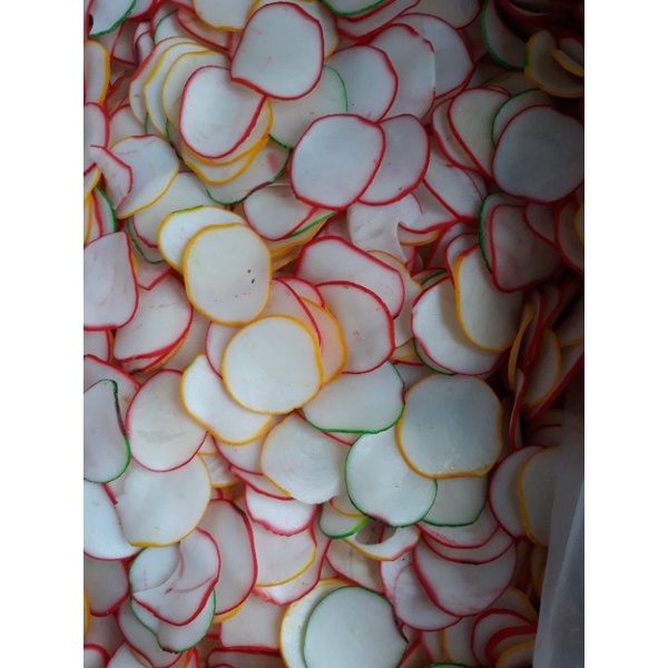 

KERUPUK MENTAH SEBLAK 500 GRAM