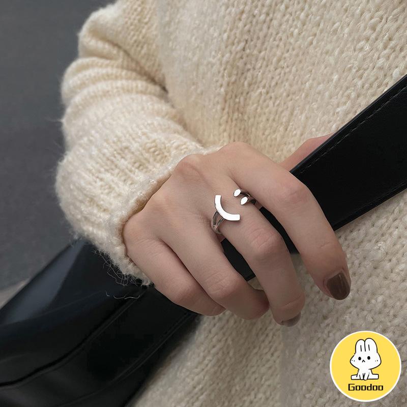 Cincin Model Terbuka Adjustable Desain Smiling Face Warna Silver Untuk Wanita -Doo