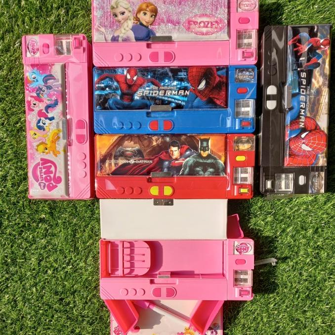 

Tempat pensil tombol + papan tulis/ kotak pensil tombol karakter