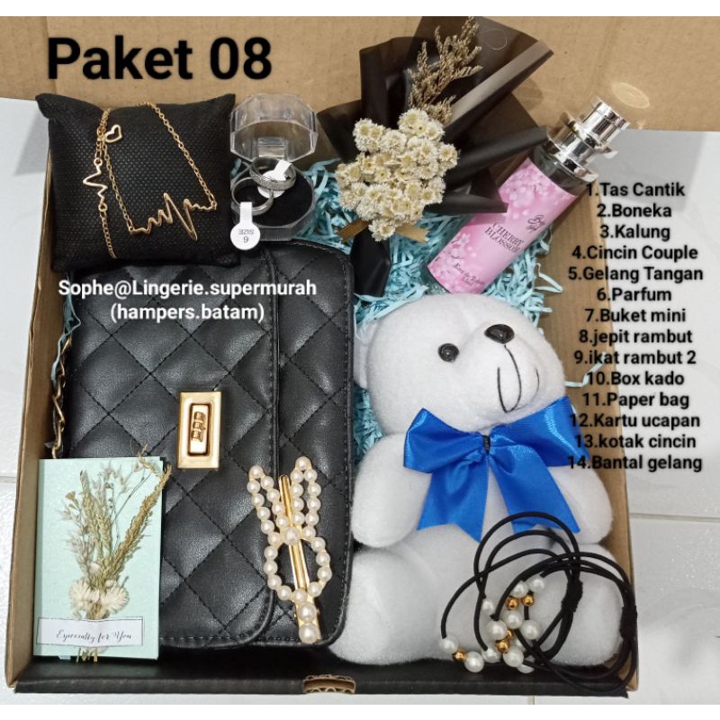 

KADO ULTAH / KADO VALENTINE / KADO ANNIVERSARY / KADO MURAH / KADO CEWE / HAMPERS / KADO BATAM / KADO KEKINIAN / GIFT / BONEKA / TAS CEWE