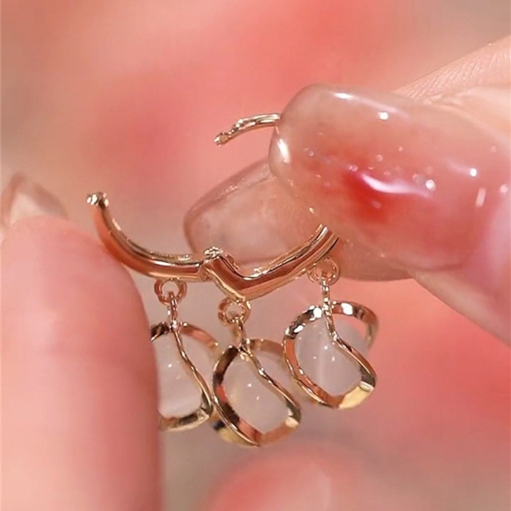 Anting Tusuk Gantung Desain Geometri Hias Opal Bulat Gaya Retrokoreasimple Untuk Wanita