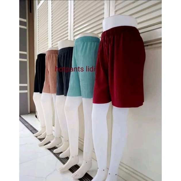 HOTPANTS PLISKET LIDI / CELANA PENDEK PLISKET LIDI