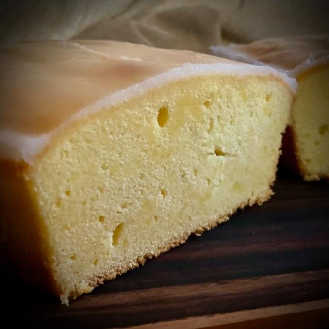 

Lemon Cake with 100% Lemon Juice