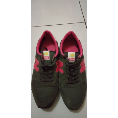 sepatu NB 420 second original