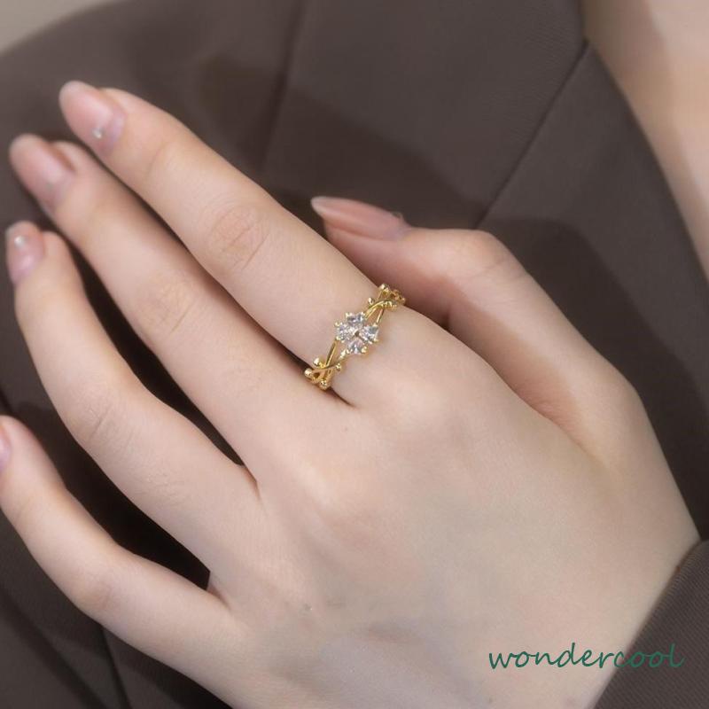 Cincin Bentuk Daun Clover Warna Emas Dan Silver Untuk Wanita Fashion Korea-Won